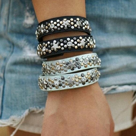 ⭐️ Rhinestone Black Leather Bracelet - Picture 6 of 8